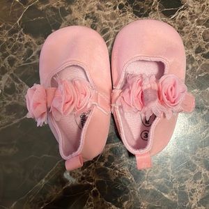 Baby Girl Soft Dress Shoes with Roses